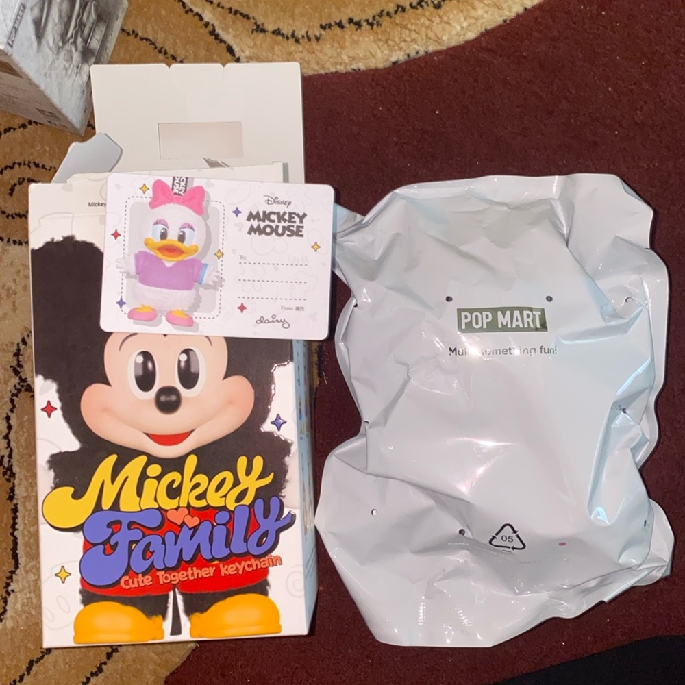 Pop Mart Mickey and Family Cute Together Confirmed Plush- DAISY DUCK